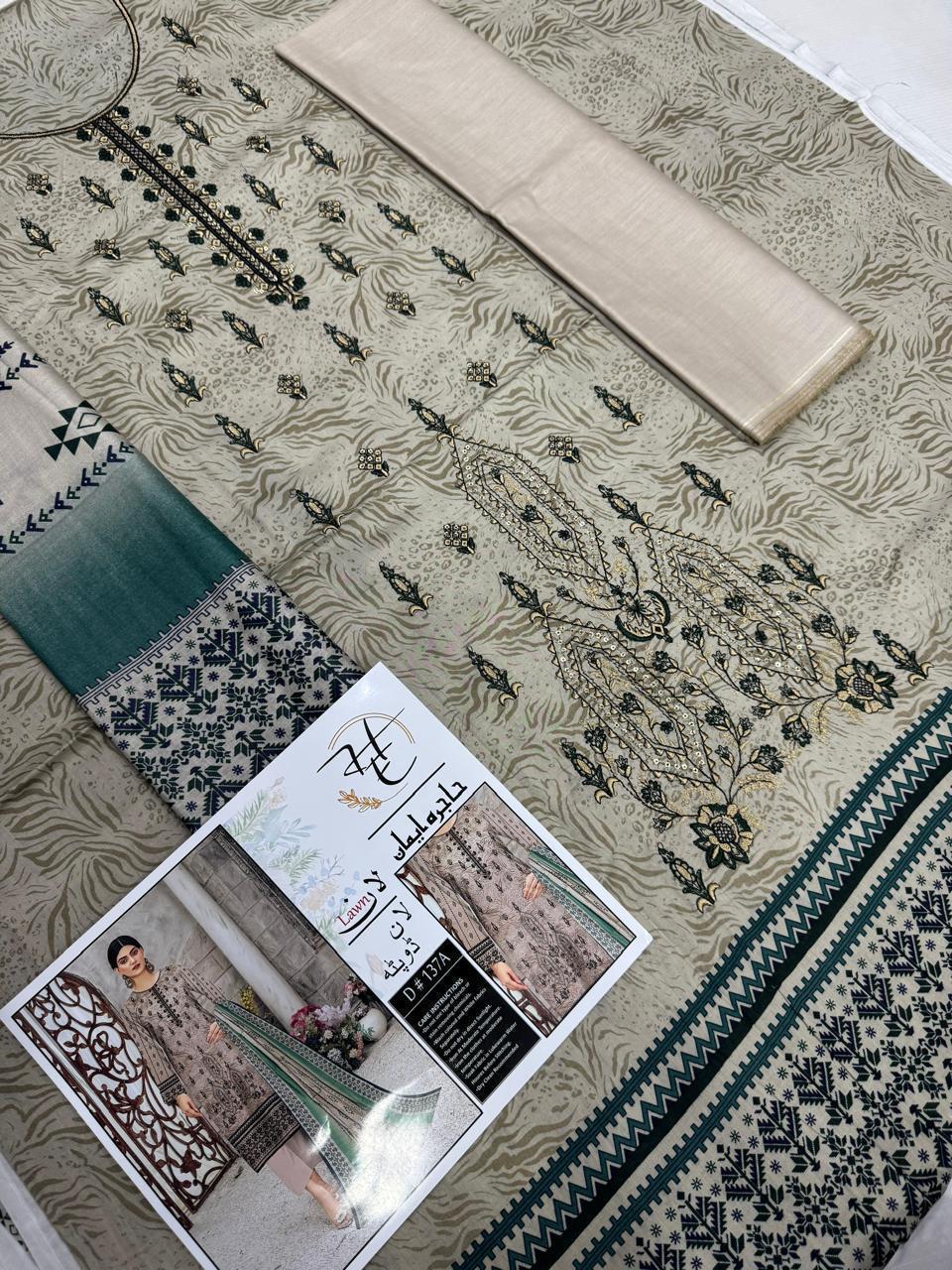 SUMMER COLLECTION LAWN Duppata