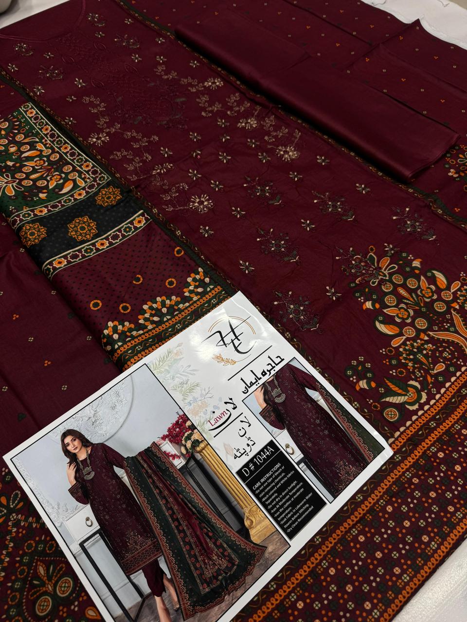 SUMMER COLLECTION LAWN Duppata