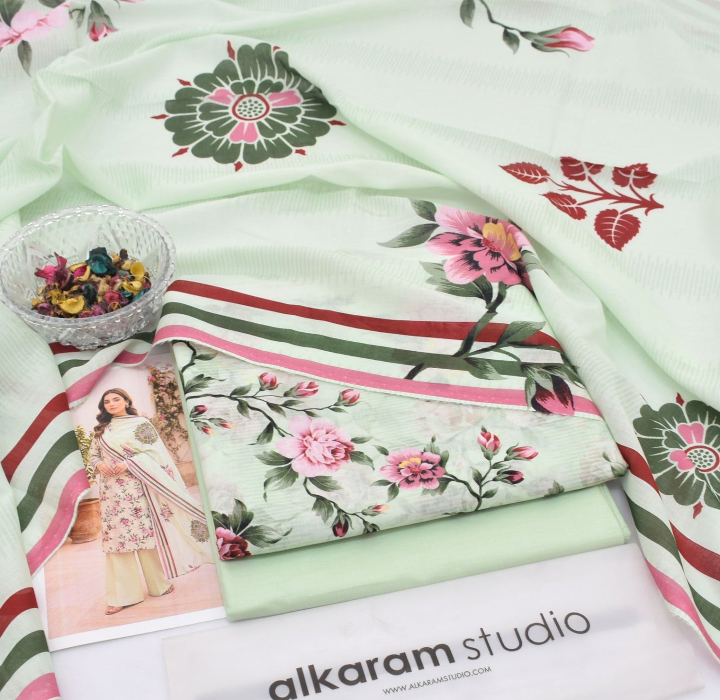 Alkaram 3-Piece Collection