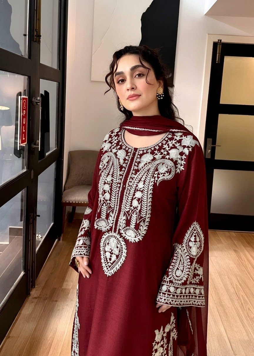 URGE DHANAK 3PC EMBROIDERED